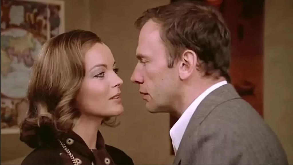 Взбесившийся барашек (Le Mouton enragé) 1974 г. (Кадр из фильма). 2