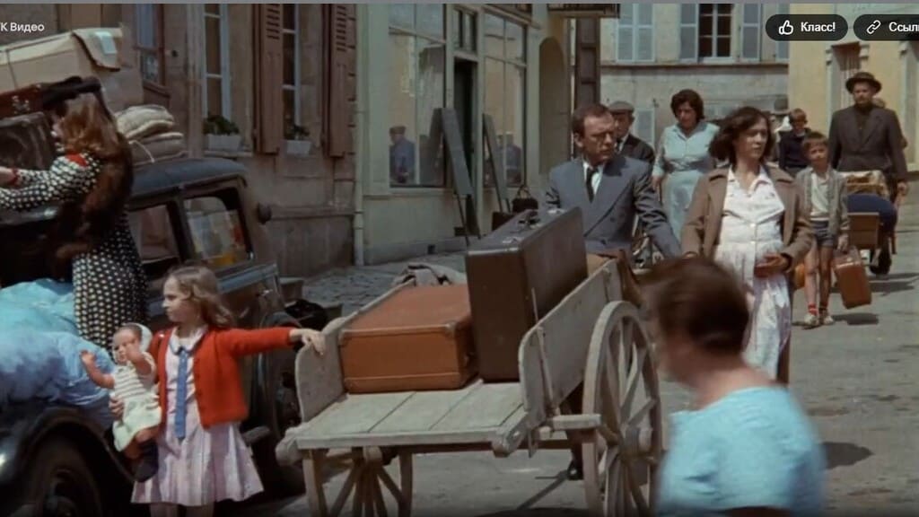 Поезд (Le train) 1975 г. (кадр из фильма). 1