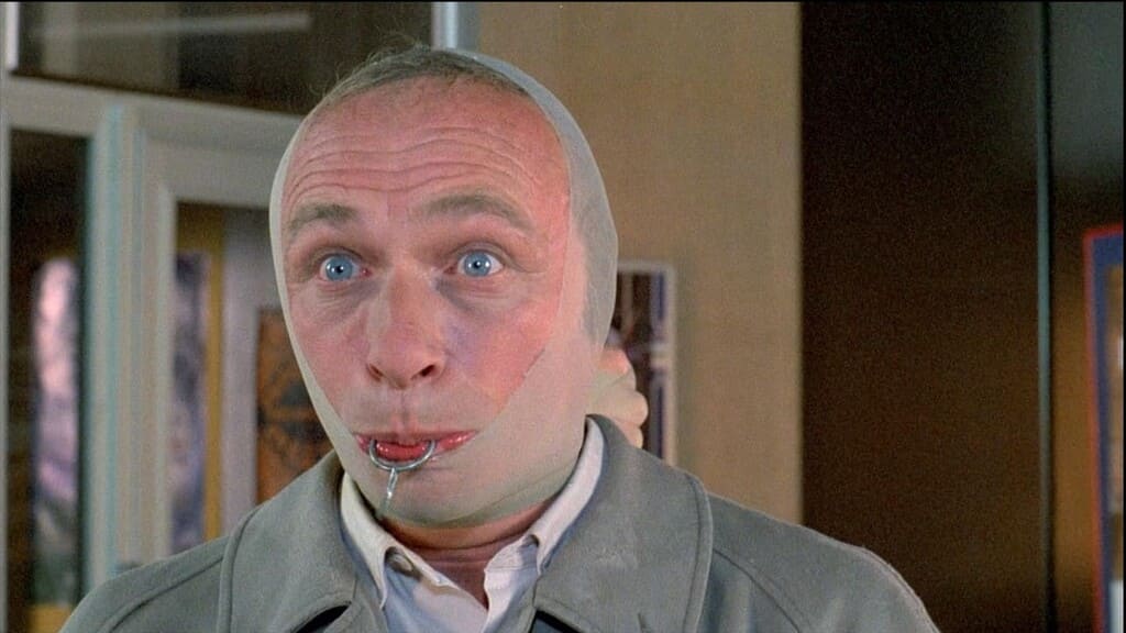 Беглецы (Les Fugitifs) 1986 г. (кадр из фильма). 1