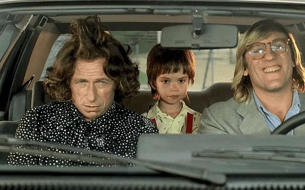Беглецы (Les Fugitifs) 1986 г. (кадр из фильма). 2