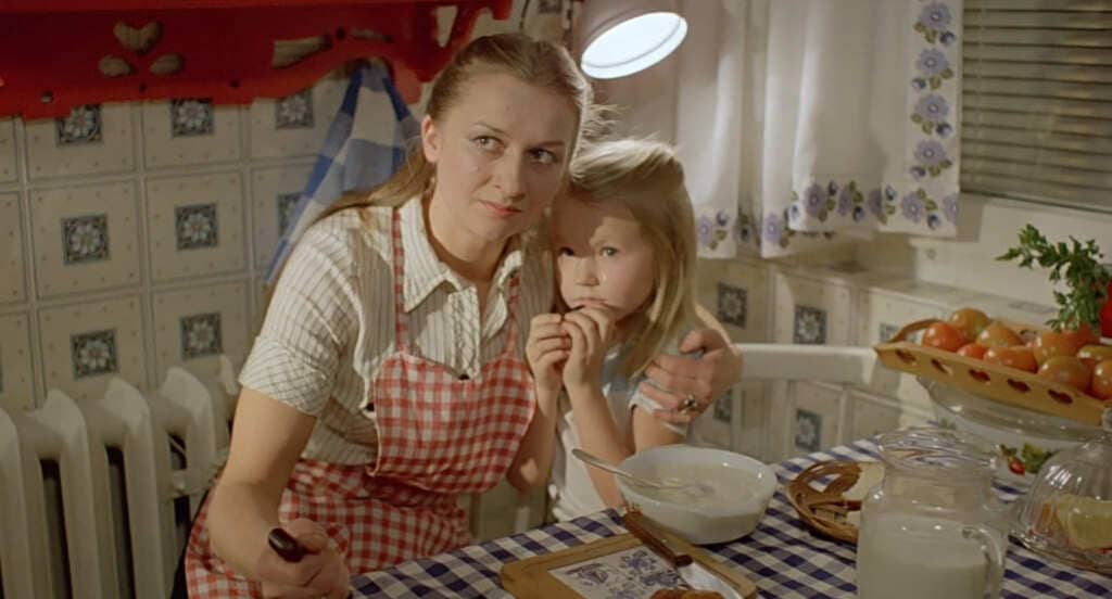 Новые амазонки (Seksmisja) 1984 г. Новые амазонки (Seksmisja) 1984 г. (кадр из фильма). 1