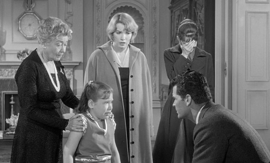 Детский час (The Children's Hour) 1961 г. (кадр из фильма. 2