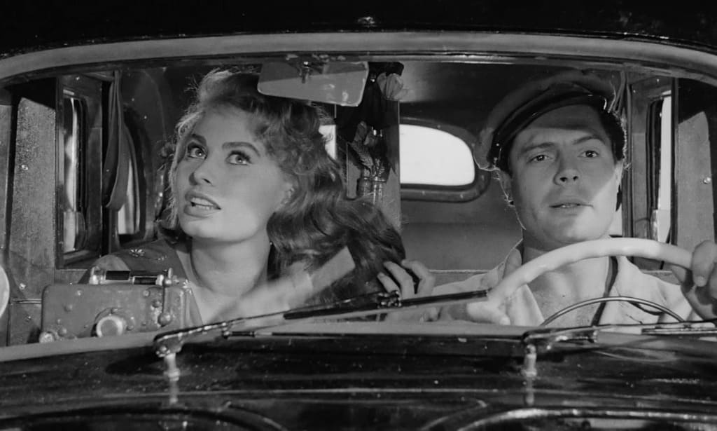 Жаль что ты каналья (Peccato che sia una canaglia) 1954 г. Жаль что ты каналья (Peccato che sia una canaglia) 1954 г. (кадр из фильма) 1