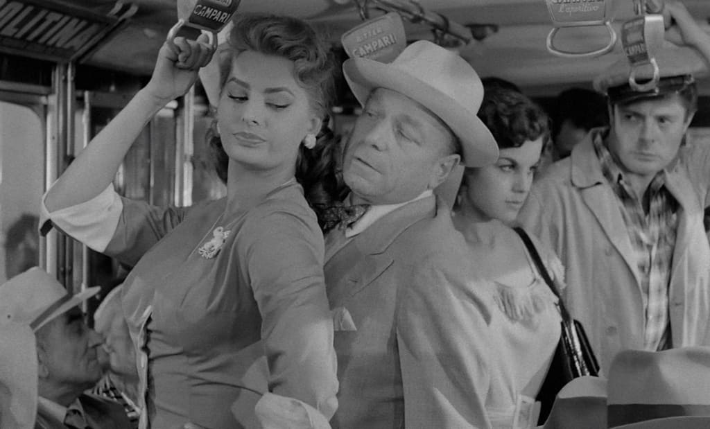 Жаль что ты каналья (Peccato che sia una canaglia) 1954 г. Жаль что ты каналья (Peccato che sia una canaglia) 1954 г. (кадр из фильма) 2