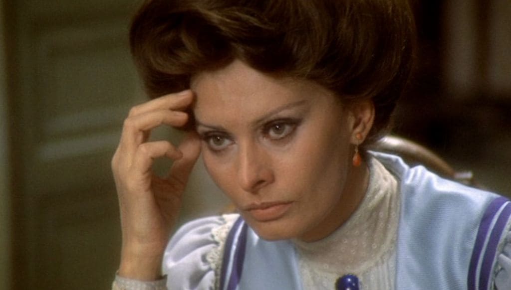 Вояж (Il viaggio) 1974 г. (кадр из фильма). Вояж (Il viaggio) 1974 г. (кадр из фильма). 1