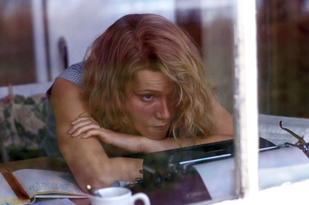 Сильвия (Sylvia) 2003 г. Сильвия (Sylvia) 2003 г. (кадр из фильма). 1